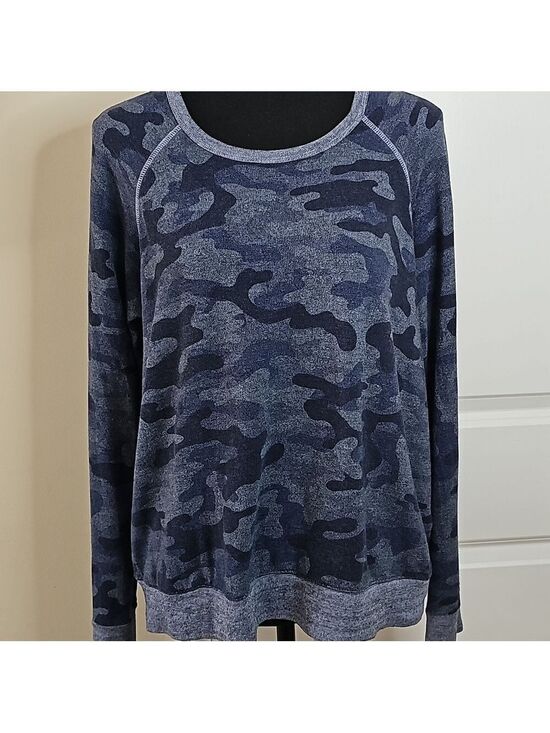 Sundry Tops - Blue camo oversized sweatshirt -fits 6-8